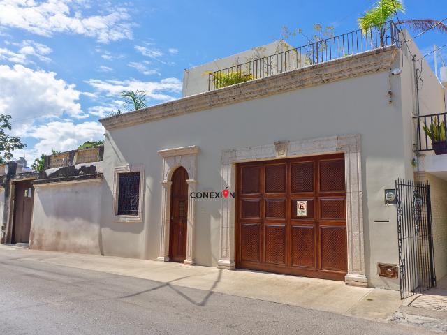 CASA AMPLIA DE 4 RECÁMARAS EN RENTA EN EL CORAZÓN DE MÉRIDA, UBICACIÓN PREMIUM!
