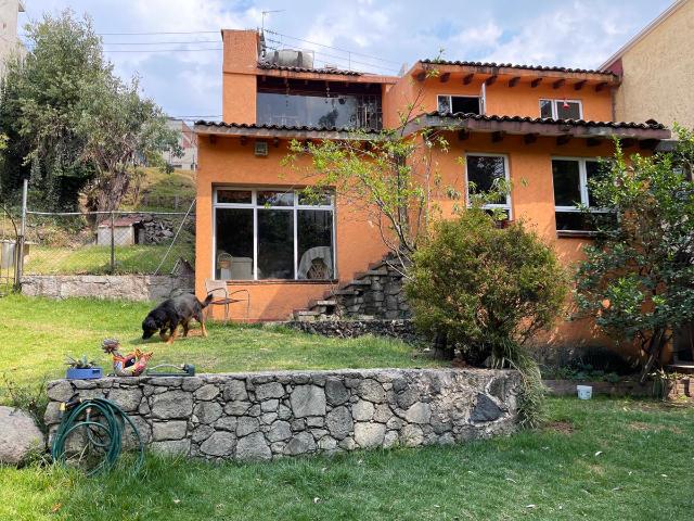 CASA AMPLIA E ILUMINADA EN FRACC CON VIGILANCIA 24 HRS