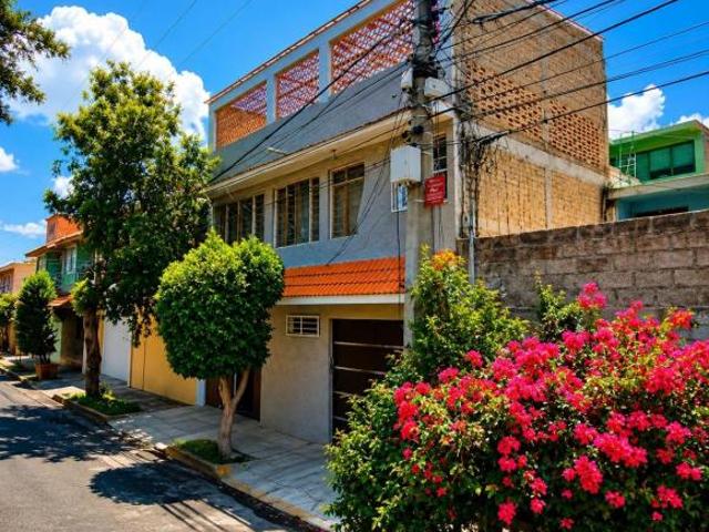 CASA AMPLIA EN TAMAULIPAS, NEZA | 5 RECÁMARAS | $1.83 MDP | VALOR COMERCIAL $3.5 MDP | JH