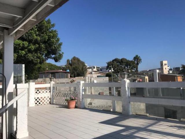 Casa amplia en venta