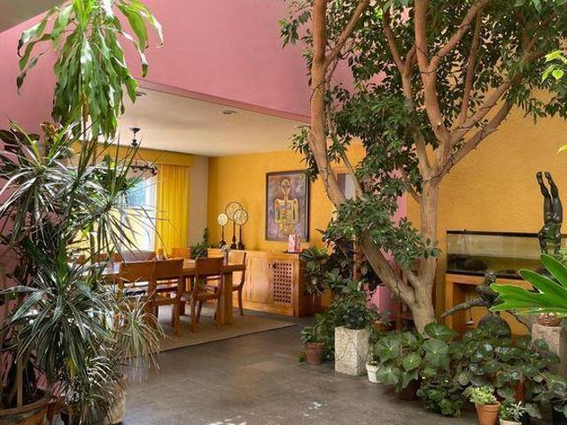 Casa amplia en venta en Villa Magna gran jard?n Zapopan