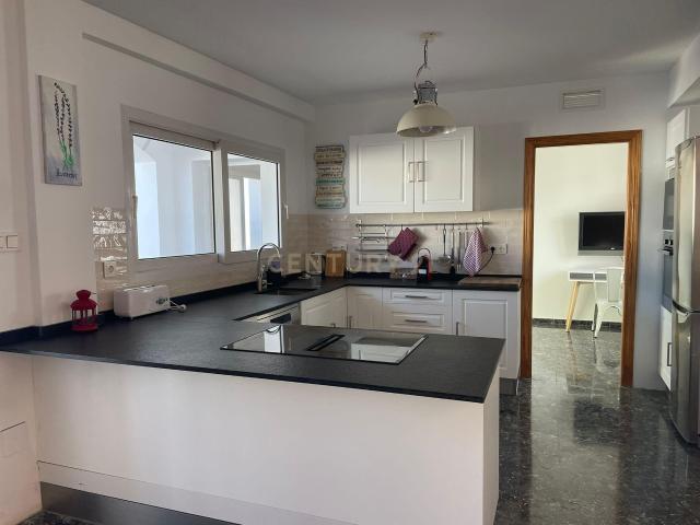 Casa Amplia en Alquiler en Alhaurín de la Torre