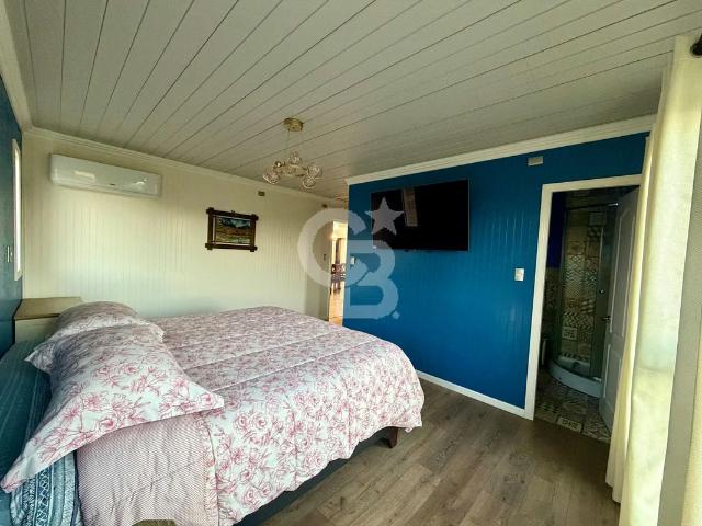 Amplia en Condominio Trapen, 4 Dormitorios 3 en Suite | 4 dormitorios por 184000. 00 en Puerto Montt