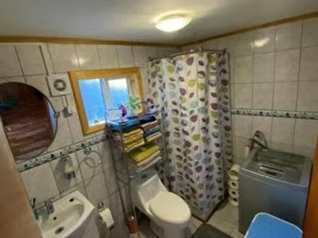 Casa amplia esquina | 3 Dormitorios por 93000. 00 en Coyhaique