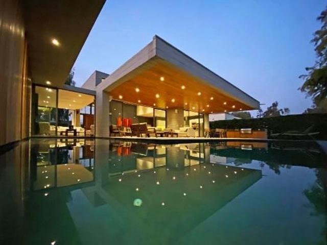 Casa amplia moderna y elegante en condominio seguro y tranquilo