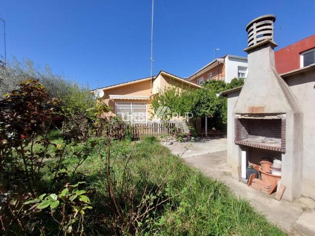 CASA EN CAN PARELLADA, TODA EN UNA SOLA PLANTA