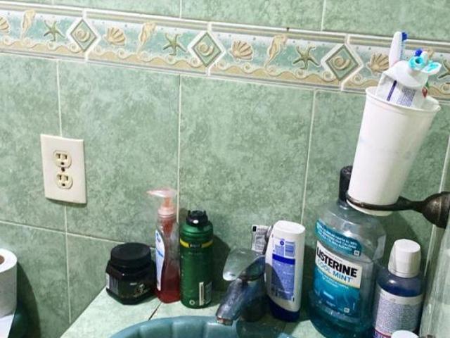 Casa de 239 m² con 5 recámaras en venta en Azteca