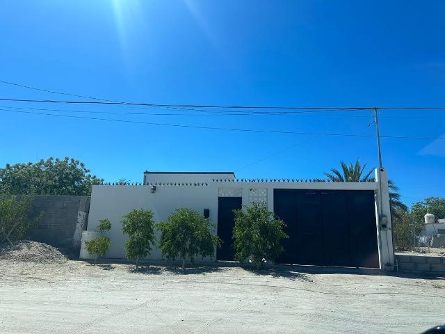 casa amueblada con alberca en centenario