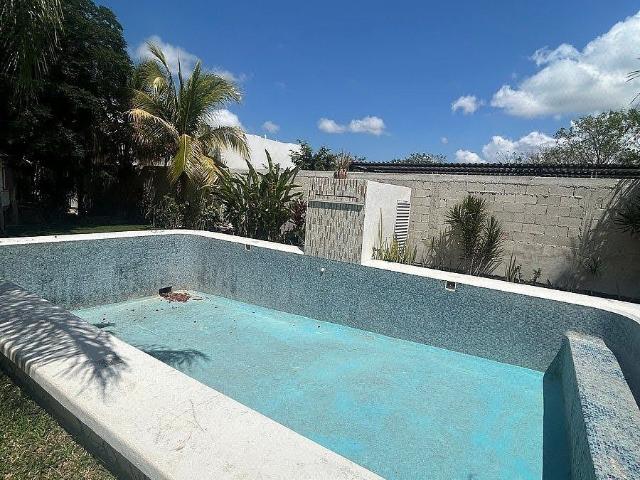 Casa amueblada de una planta en renta, en La Ceiba II