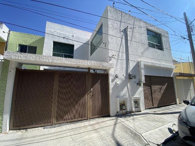 CASA AMUEBLADA DUPLEX EN VIRREYES