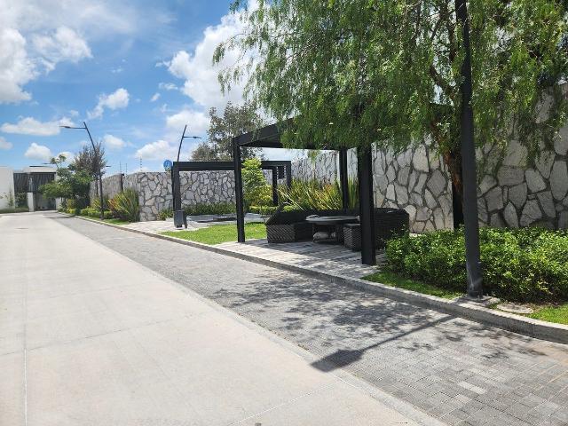 Casa amueblada en valtica