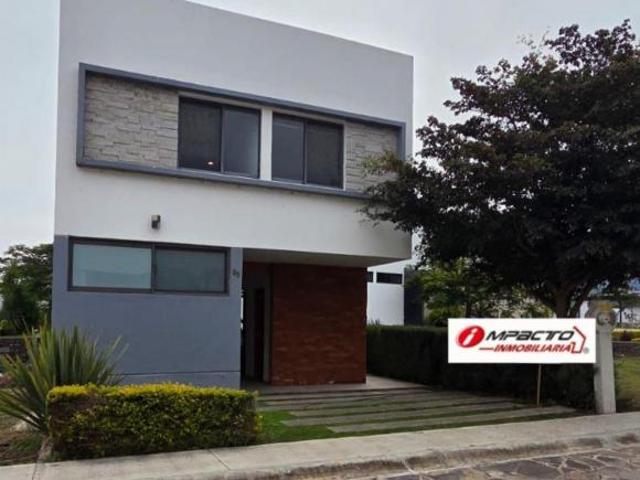 Casa Amueblada en Venta $3,690,000.00 en Fraccionamiento Lake Shore, Jocotepec, Jalisco, México