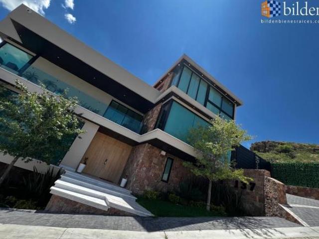 Casa Amueblada en Venta Fracc. Las Agaves Durango