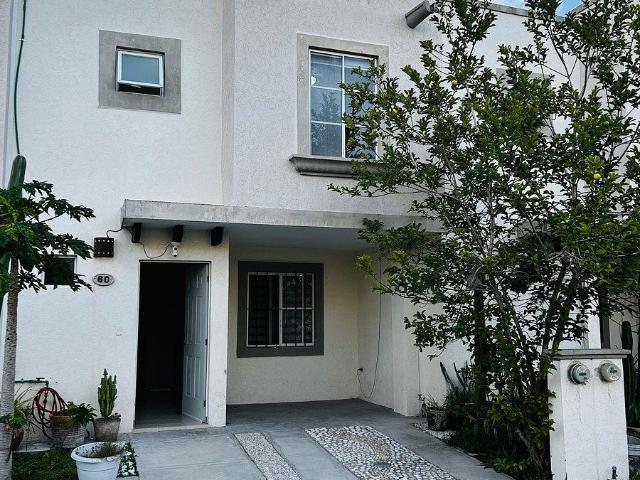 Casa amueblada en venta o renta | Privada Garibaldi, Puerta Verona Qro