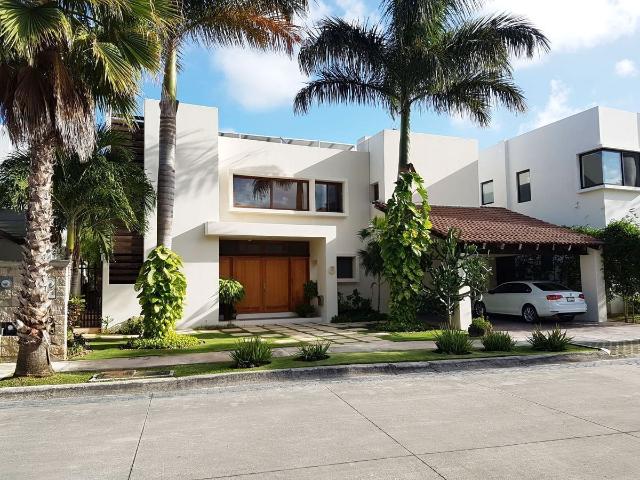 Casa Amueblada en Villa Magna Residencial