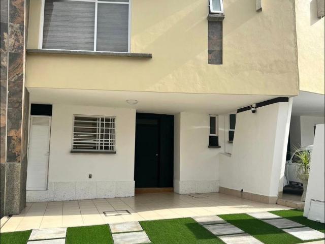 Casa Amueblada en Ca?ada Diamante con 3 Rec?maras y Amenidades