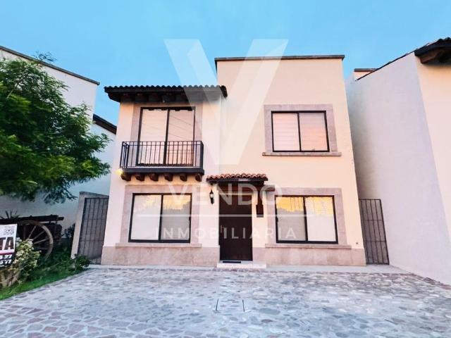 Casa amueblada en casco viejo