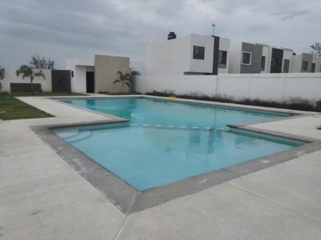 Casa amueblada en cl?ster con alberca en Fracc. Residencial del Bosque. Cerca de Tamsa