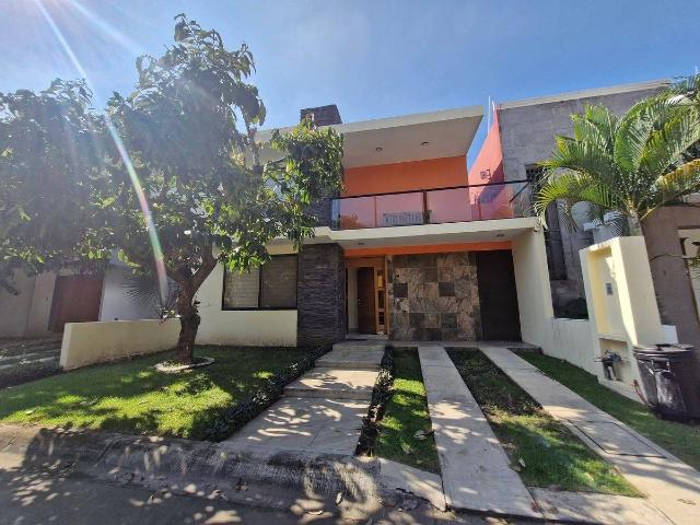 Casa amueblada en renta