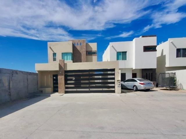 Casa amueblada en renta 3 recámaras La Cima