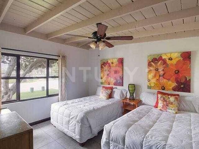 CASA AMUEBLADA EN RENTA UBICADA EN QUINTAS PAPAGAYO, ENSENADA, B.C