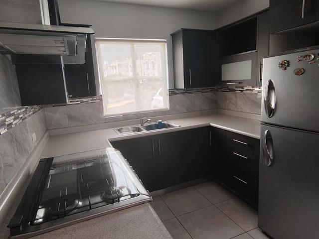 CASA AMUEBLADA EN RENTA Y VENTA SAN LORENZO, EL MIRADOR, QUERETARO