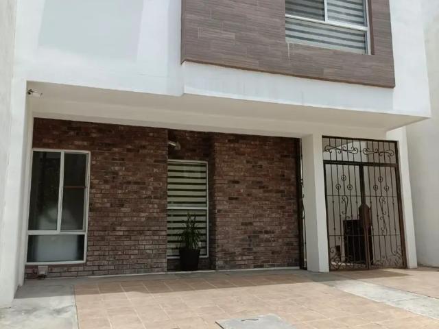 Casa Amueblada en Renta al Sur de Saltillo