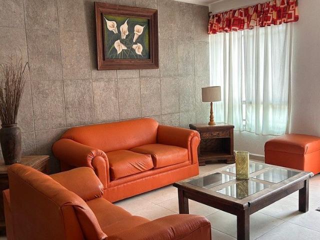 CASA AMUEBLADA EN RENTA. Américas VI