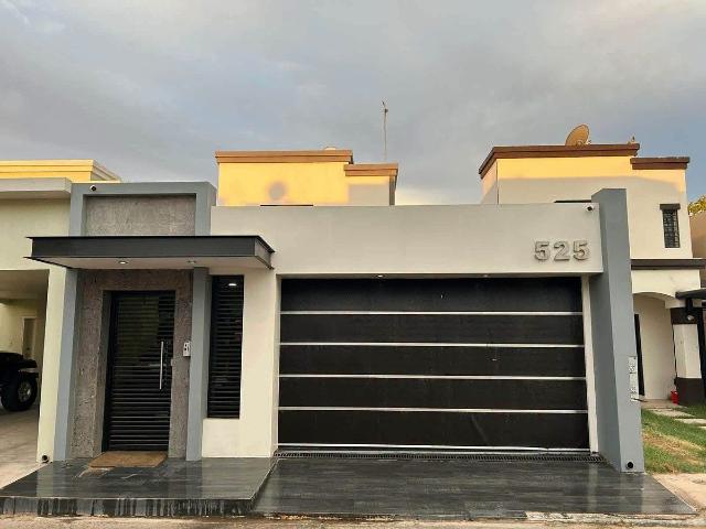 Casa Amueblada en Renta de 3 Recámaras en Segovia Residencial