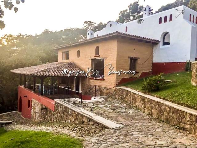 CASA AMUEBLADA EN RENTA EN TAPALPA