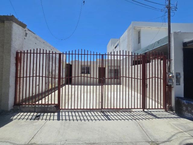 Casa amueblada en renta en villas del palmar