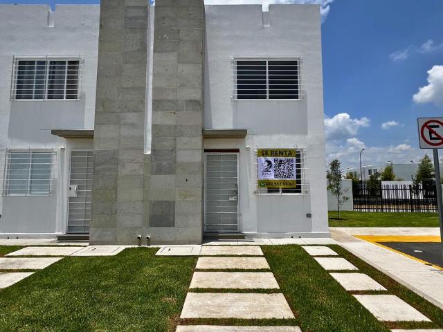 Casa Amueblada en Renta en El Marqu?s Quer?taro Sendas Residencial