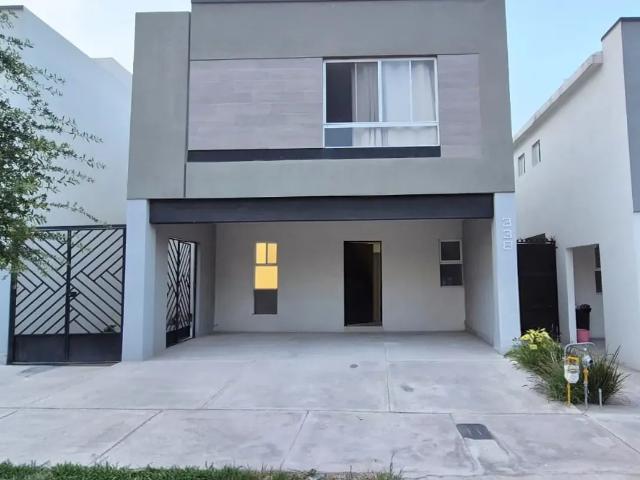 Casa Amueblada en RENTA en Fracc. Triana