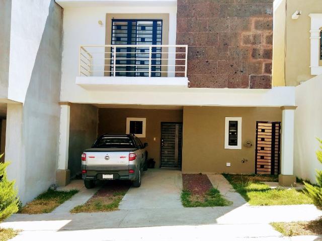 Casa Amueblada en RENTA en Fracc. Lomas del Sur