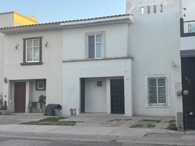 CASA AMUEBLADA en Renta en Fraccionamiento Las Lomas, Torreón