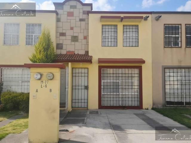 CASA AMUEBLADA EN RENTA EN HACIENDA DEL VALLE A 10 MINS DEL PARQUE INDUSTRIAL TOLUCA 2000