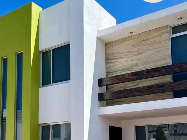 Casa Amueblada en Renta en Jardines de la Hacienda