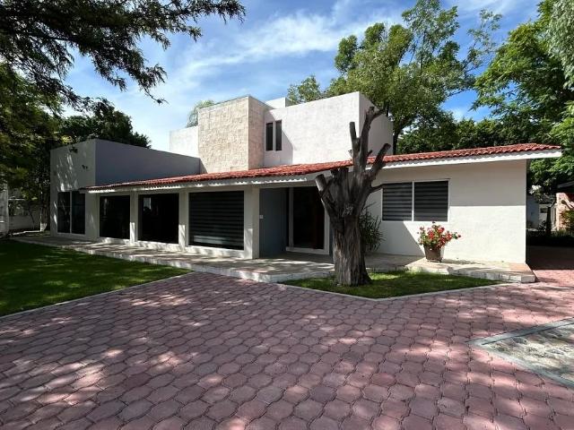 Casa amueblada en renta en Jurica