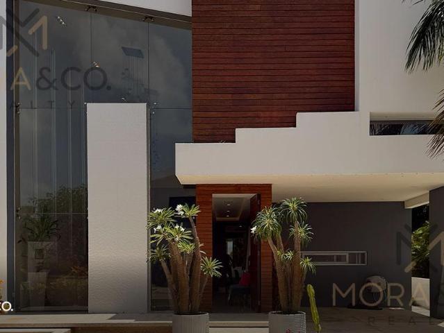 Casa Amueblada en Renta en Lagos del Sol, Canc?n | 4 Rec?maras y Jacuzzi