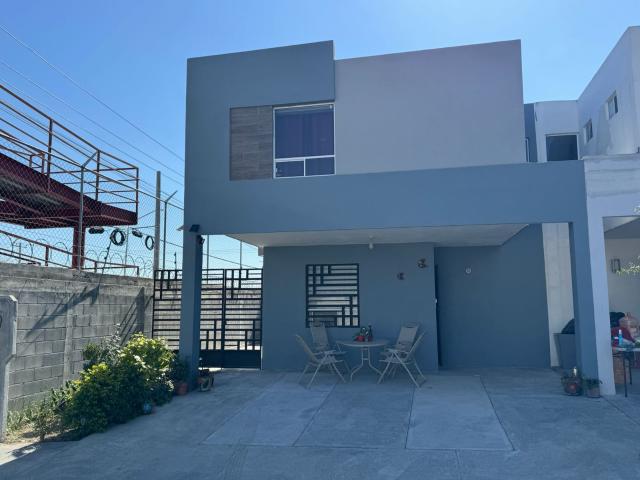 Casa Amueblada en Renta en Los Encinos Residencial, Apodaca