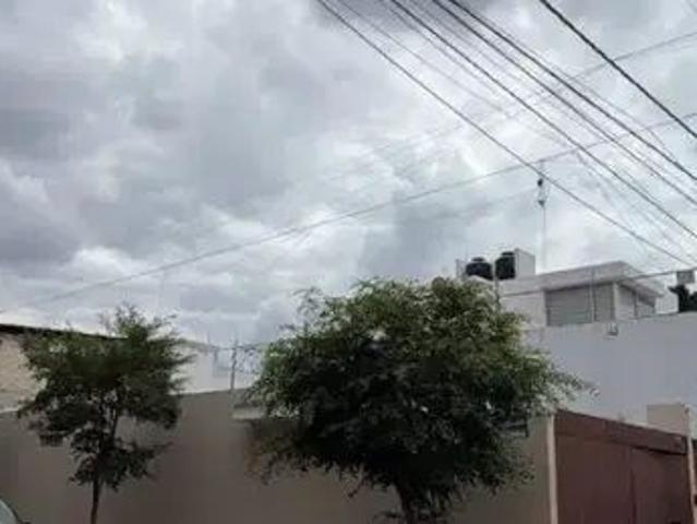CASA AMUEBLADA EN RENTA EN MEZQUITÁN COUNTRY · UNA SOLA PLANTA