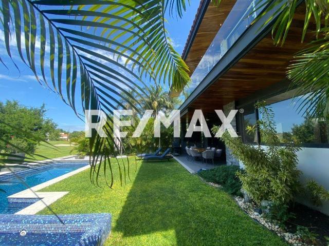 Casa amueblada en Renta en Paraíso Country Club Morelos 667194