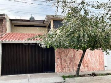 Casa amueblada en Renta en Prados del Sur