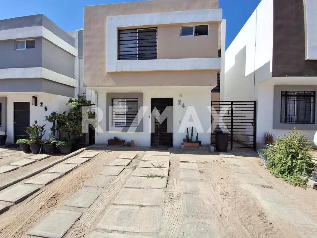 Casa Amueblada en RENTA en Privada San Miguel 2 en Tijuana