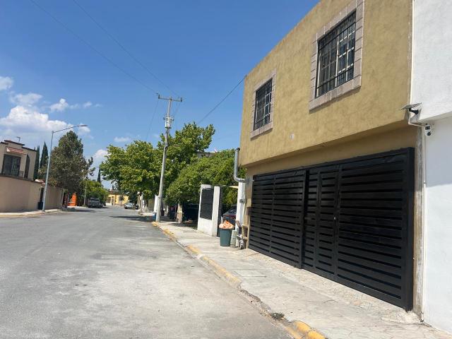 CASA AMUEBLADA EN RENTA EN RAMOS ARIZPE