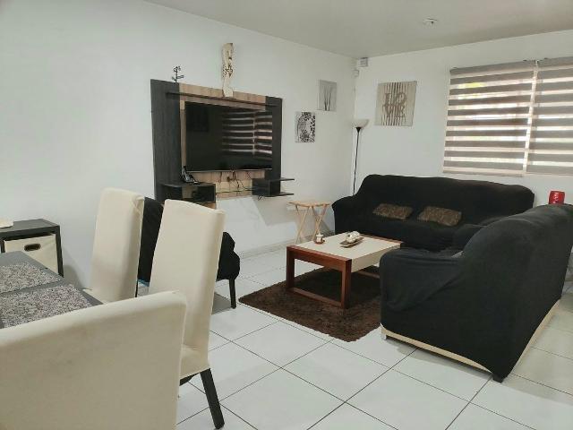 ¡CASA AMUEBLADA EN RENTA EN RANCHO SANTA MÓNICA! Condominio Puerta del Sur