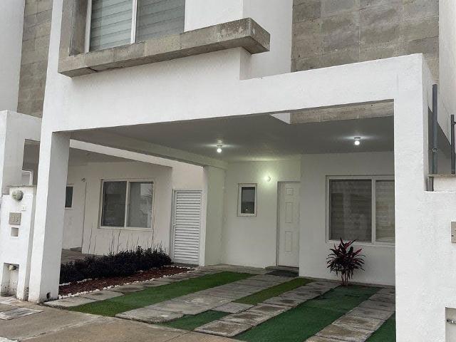 ✨ ¡CASA AMUEBLADA EN RENTA EN RANCHO SANTA MÓNICA! ✨