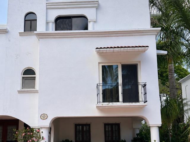 CASA AMUEBLADA EN RENTA EN REAL DE MINAS EN VILLAHERMOSA, TABASCO