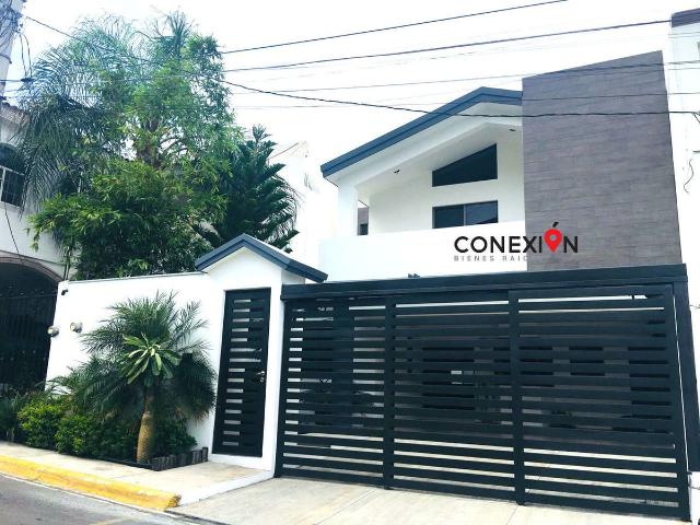 CASA AMUEBLADA EN RENTA EN SAN JERÓNIMO, 4 RECÁMARAS, 1 DE ELLAS EN PLANTA BAJA!