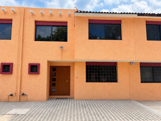 CASA AMUEBLADA EN RENTA EN SAN PABLO TECNOLÓGICO